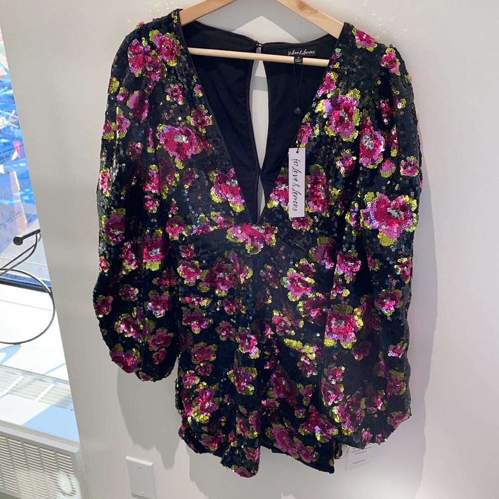 🆕 FOR LOVE & LEMONS | 👗 Stunning sequin dahlia dress - Picture 11 of 15